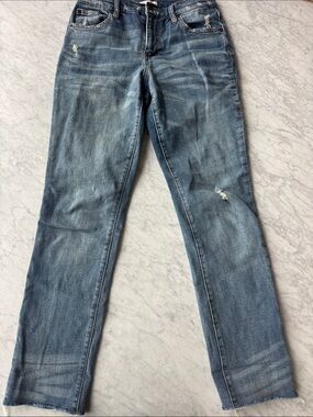 Women's Straight-Leg Jeans in Washed Blue